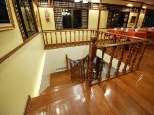 La Roca Veranda Suites & Restaurant Legazpi Kültér fotó
